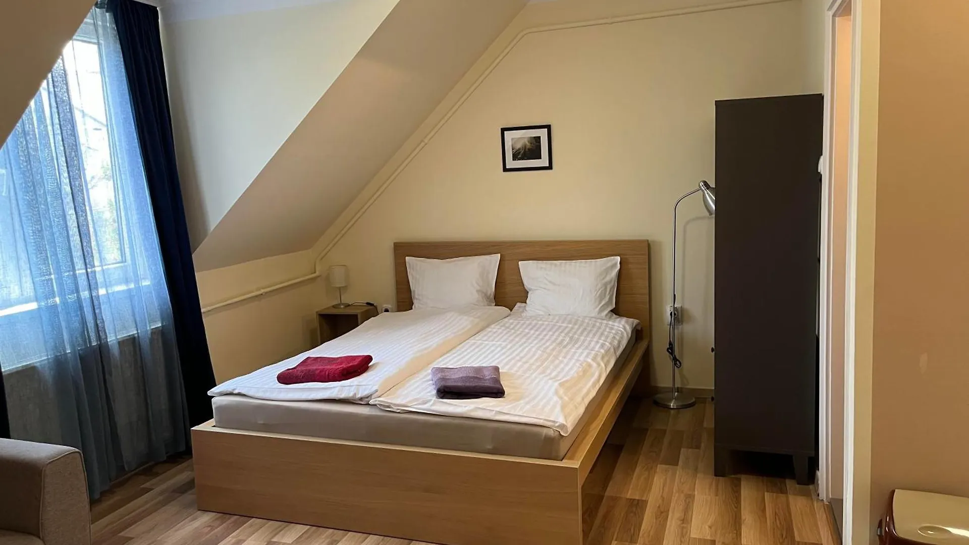 Petofi Vendeghaz Hotel Eger Hungary