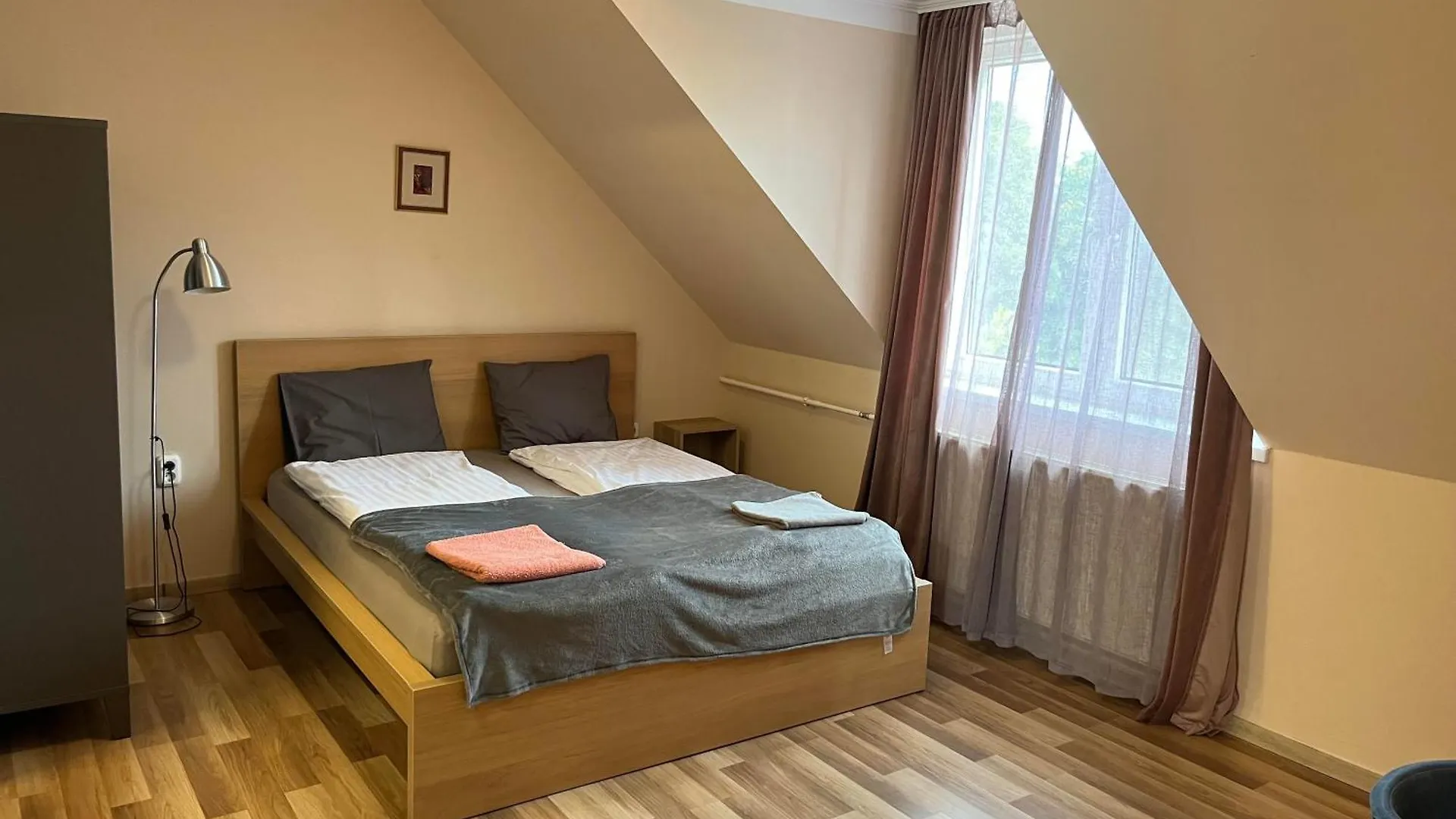 Petofi Vendeghaz Hotel Eger 0*,