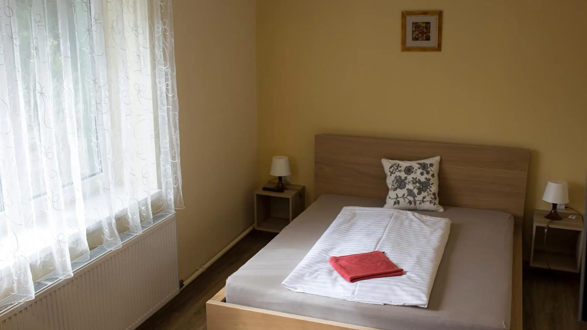 Petofi Vendeghaz Hotel Eger