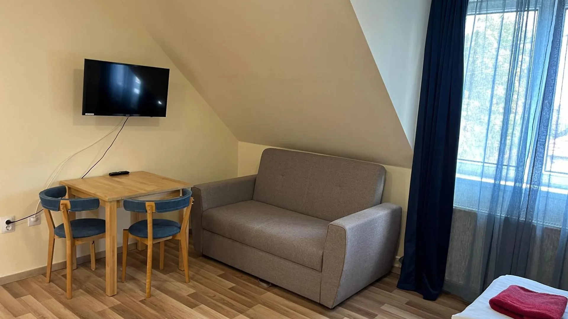 Petofi Vendeghaz Hotel Eger